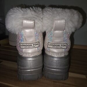 Children's London Fog Boots With Rainbow Sparkles And White Fur Sz 3 Children‎
